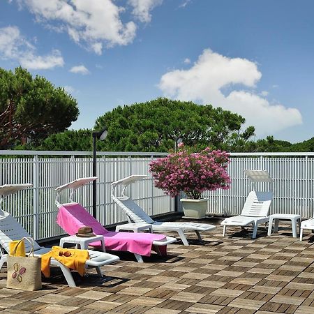 Hotel Suisse Milano Marittima Exterior foto