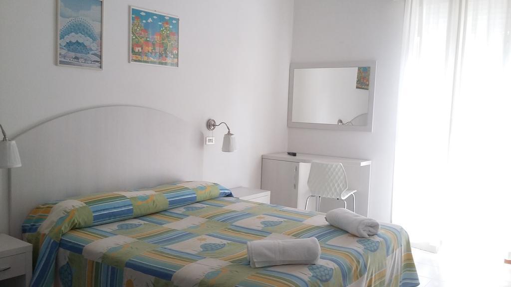 Hotel Suisse Milano Marittima Exterior foto